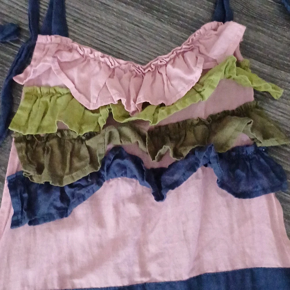 Sur La Table Cotton Ruffle Apron